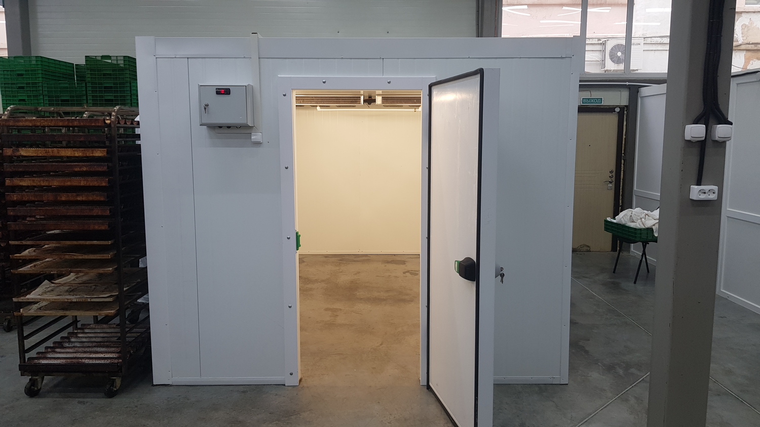 холодильные камеры 